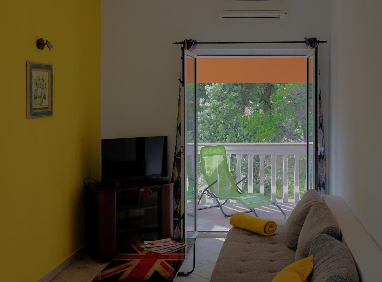 Apartman Precca Supetarska Draga Exterior photo