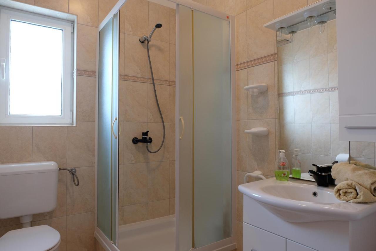 Apartman Precca Supetarska Draga Exterior photo